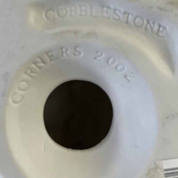 Vintage Cobblestone Corners Christmas Village Church Ceramic Retired 2002 - Picture 7 of 9